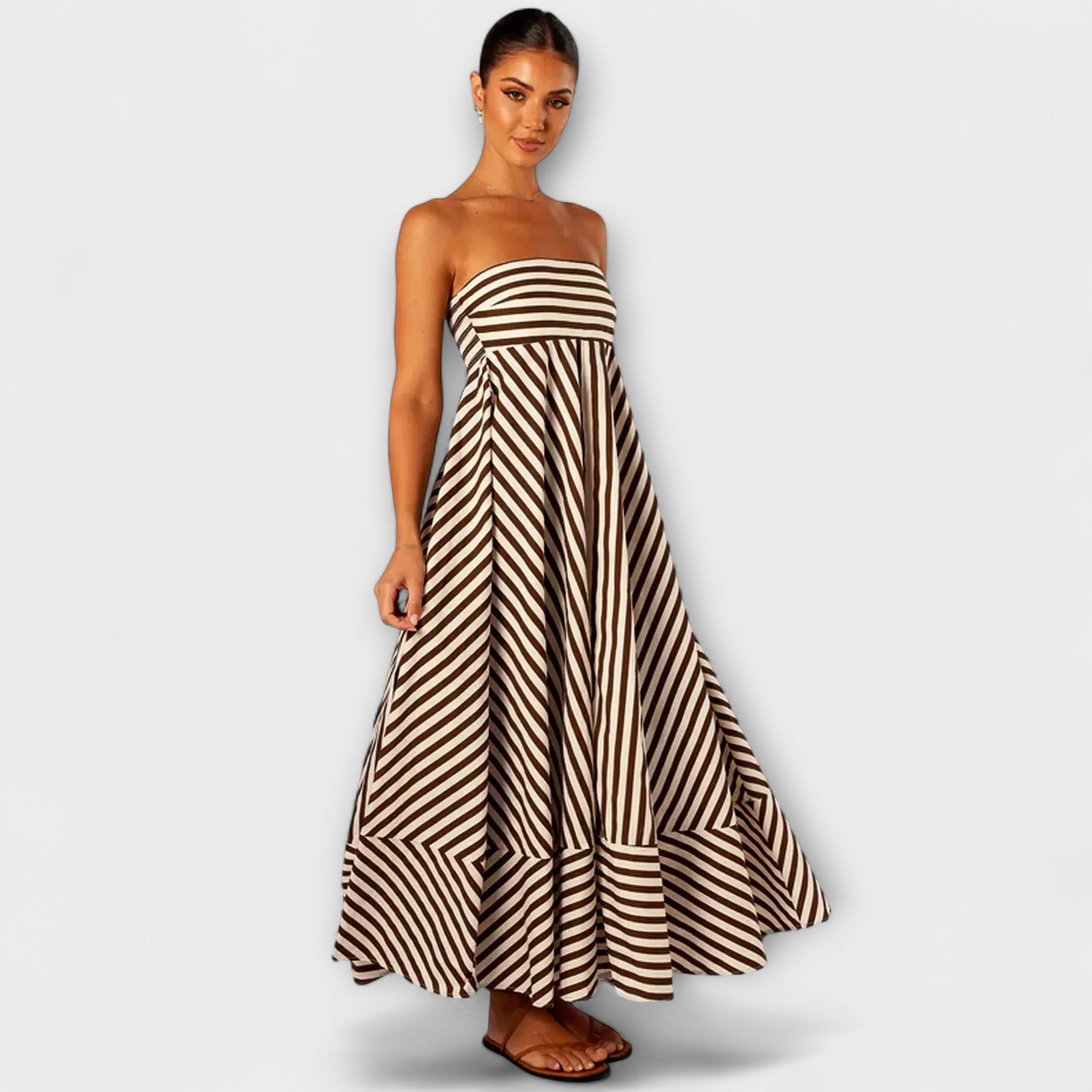 Women's Ruffle Back Maxi Dress with Invisible Side Zipper