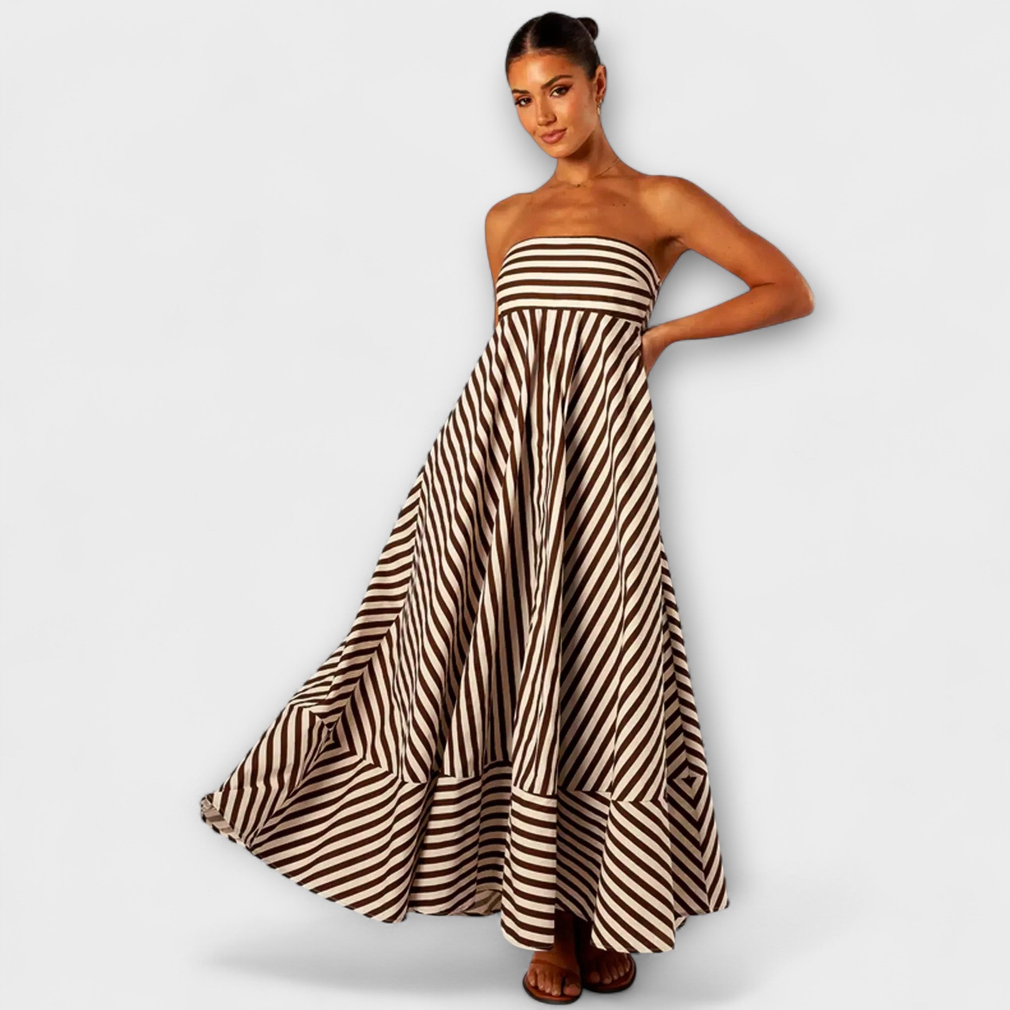 Women's Ruffle Back Maxi Dress with Invisible Side Zipper
