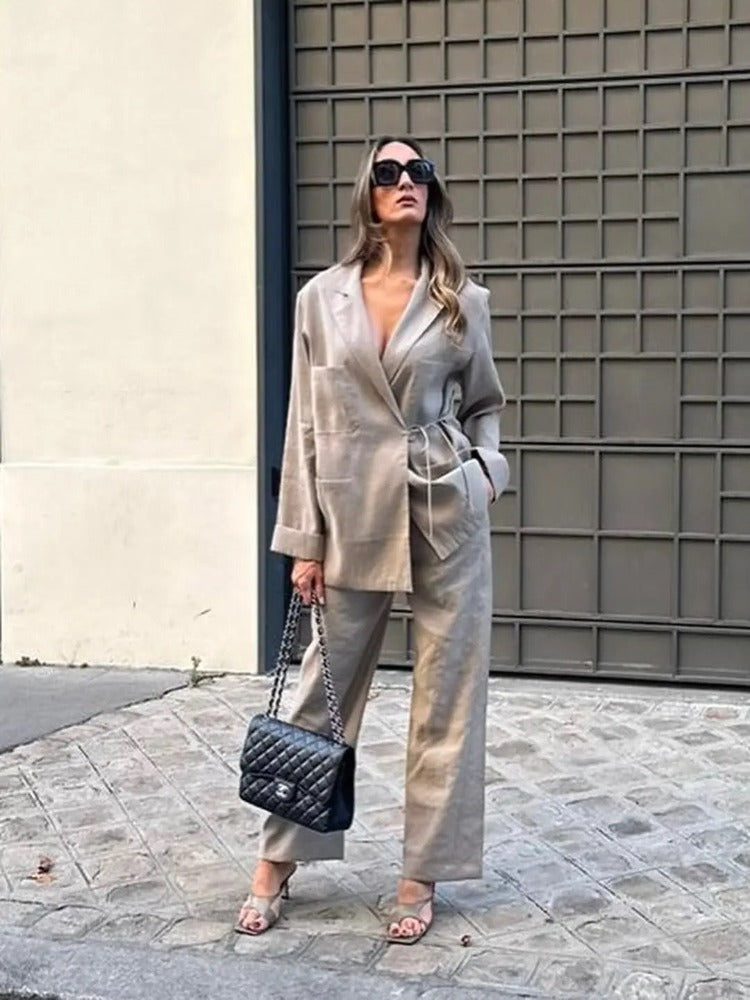Women's Oversized Blazer and Wide-Leg Pants Set with Adjustable Waist
