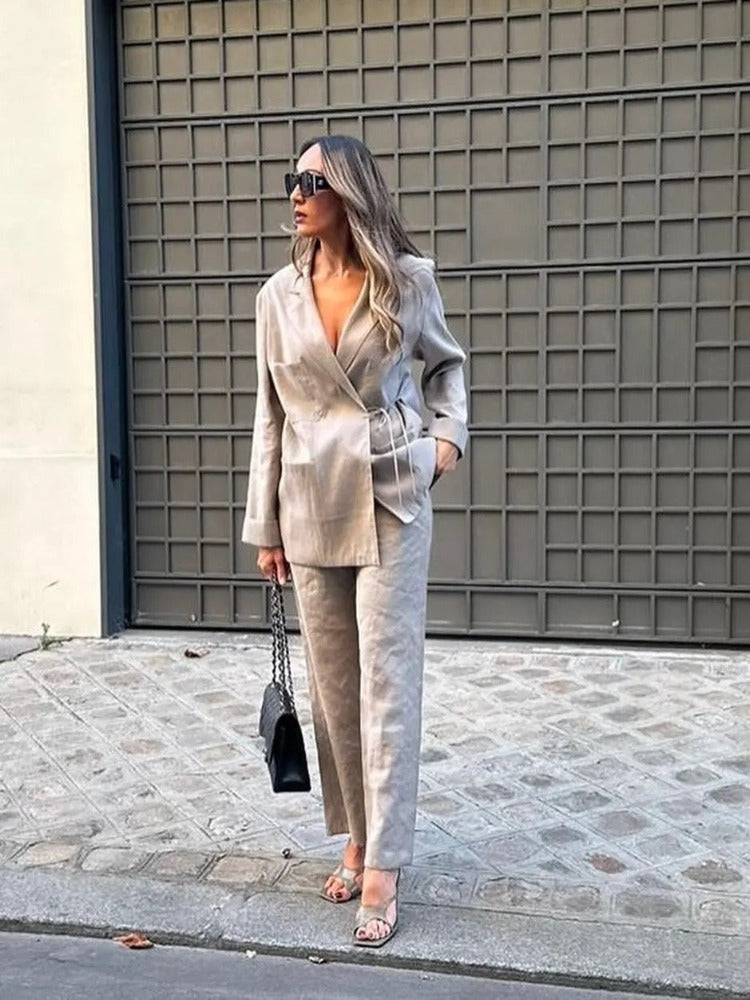 Women's Oversized Blazer and Wide-Leg Pants Set with Adjustable Waist