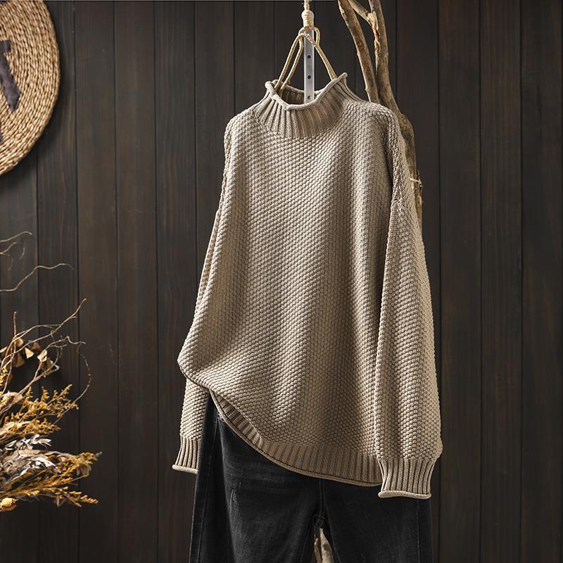 Women's Lightweight Knit Sweater with Relaxed Fit