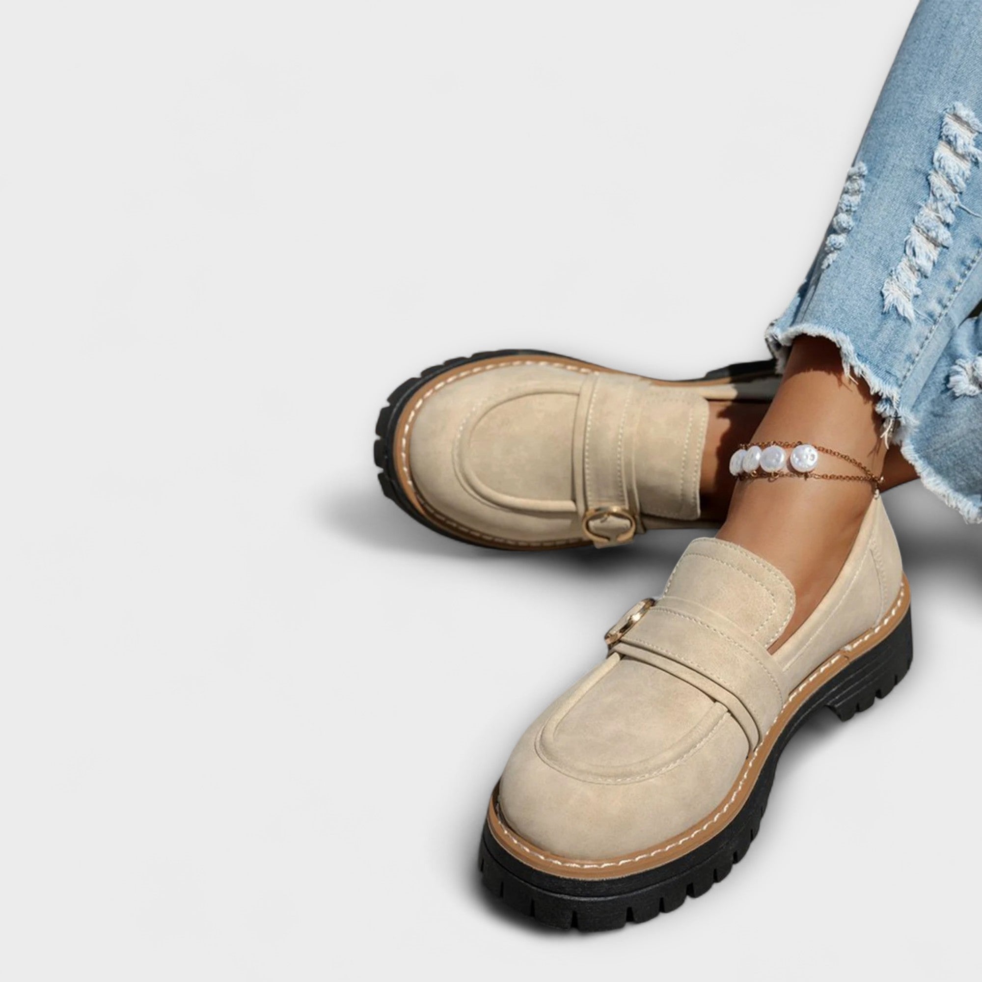 Lora – Stylish, lightweight loafers with a rounded toe for unmatched comfort