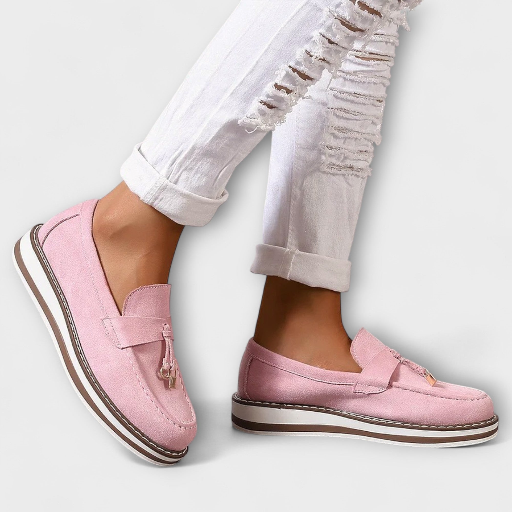 Halo – Trendy Casual Loafer with Elegant Round Toe Design