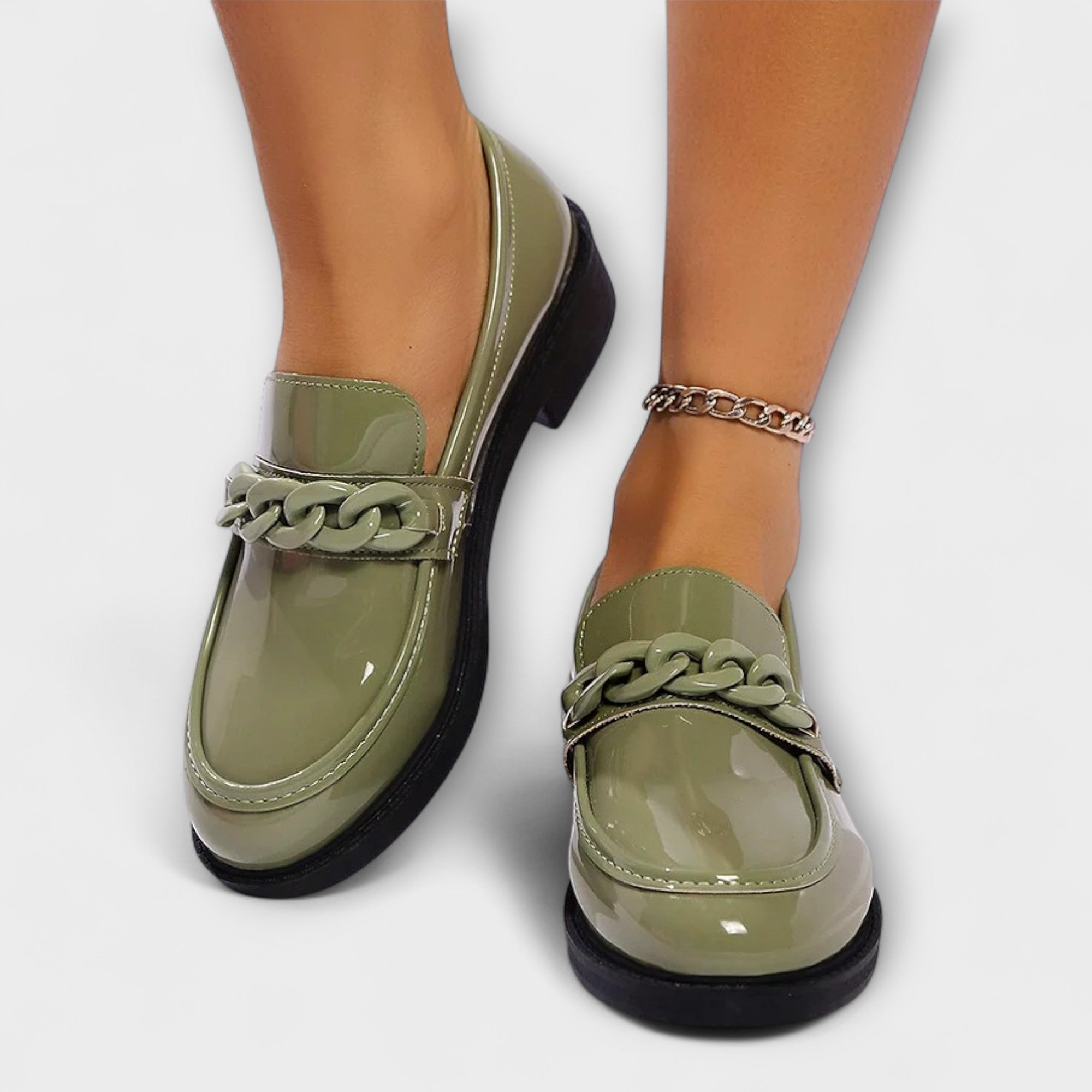 Lumi – Round Teen Formal Casual Loafers for a Trendy and Comfortable Street Style