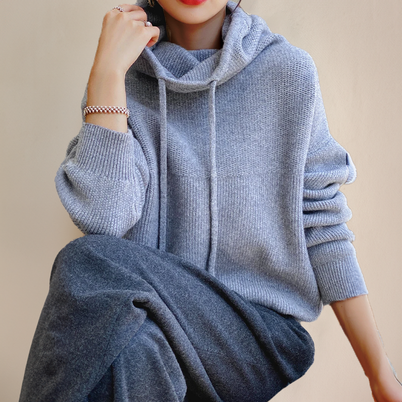 Women's Ultra-Soft Plush Hoodie with Loose Fit