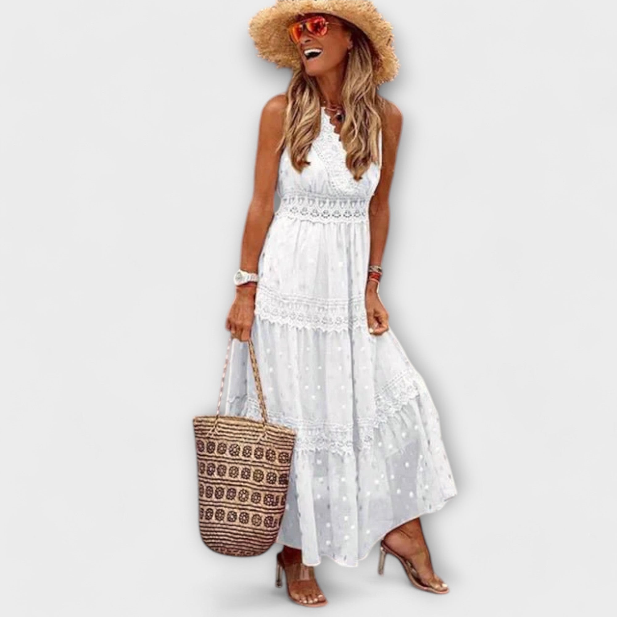 Women Summer Maxi Dress with Flowing Silhouette and Boho Lace Detailing