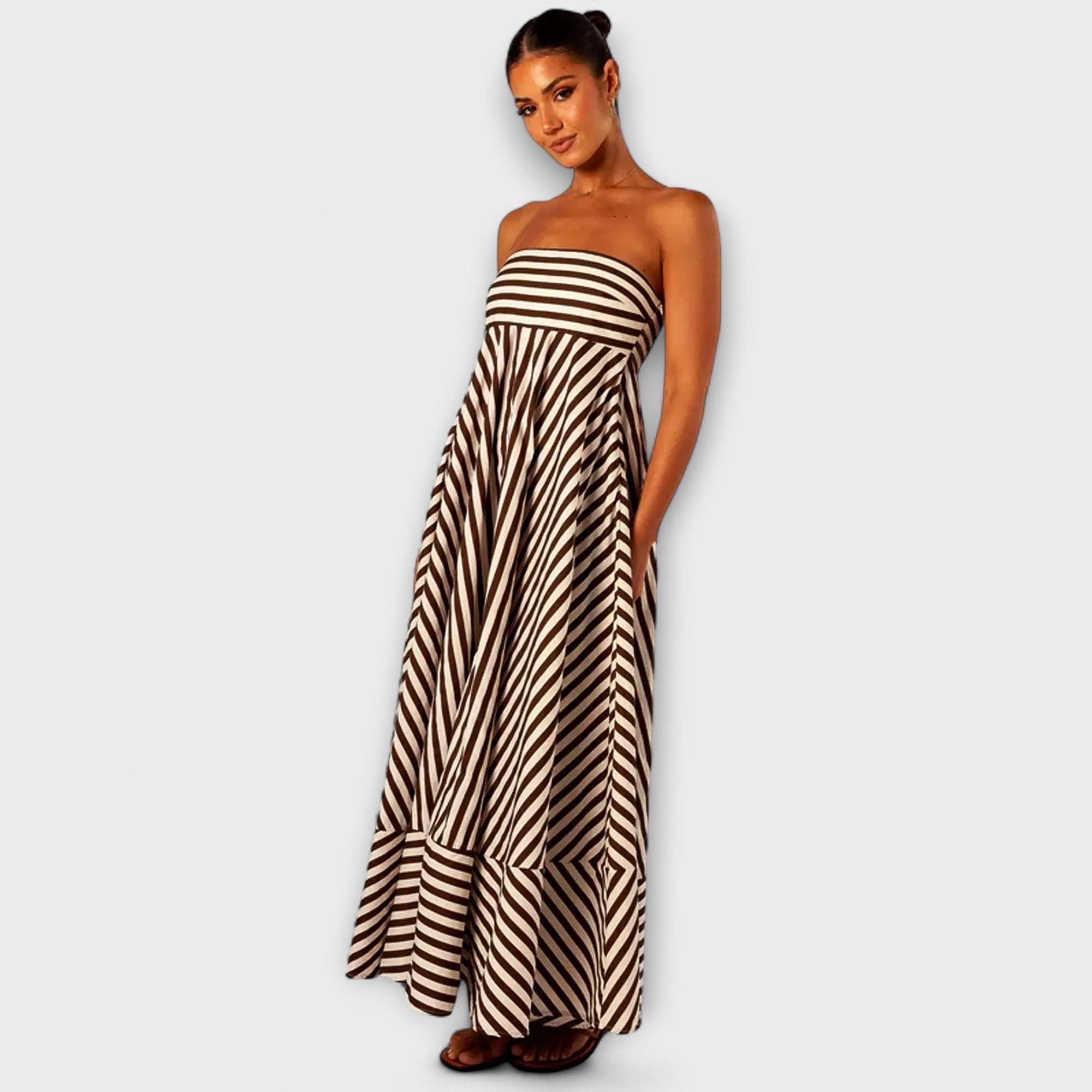 Women's Ruffle Back Maxi Dress with Invisible Side Zipper
