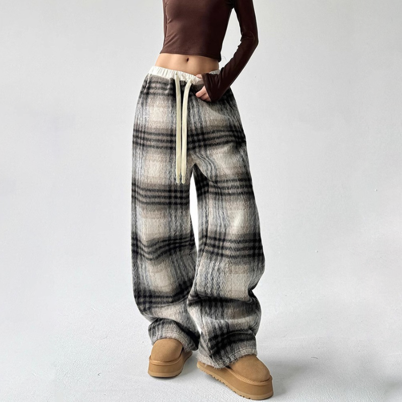 Women's Plaid Flannel Sweatpants with Adjustable Drawstring and Oversized Fit