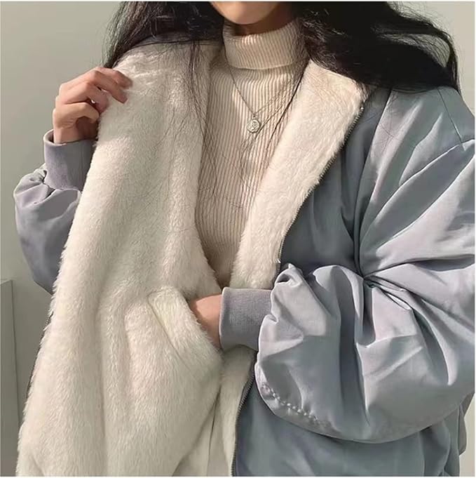 Alyssa™ - Elegant and Trendy Warm Jacket for a Modern Look