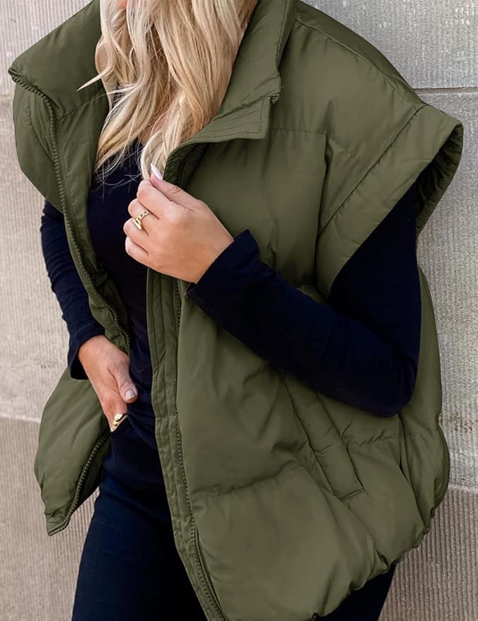 Charlotte™ – Elegant and comfortable short quilted jacket with short sleeves for a relaxed style and pleasantly warm