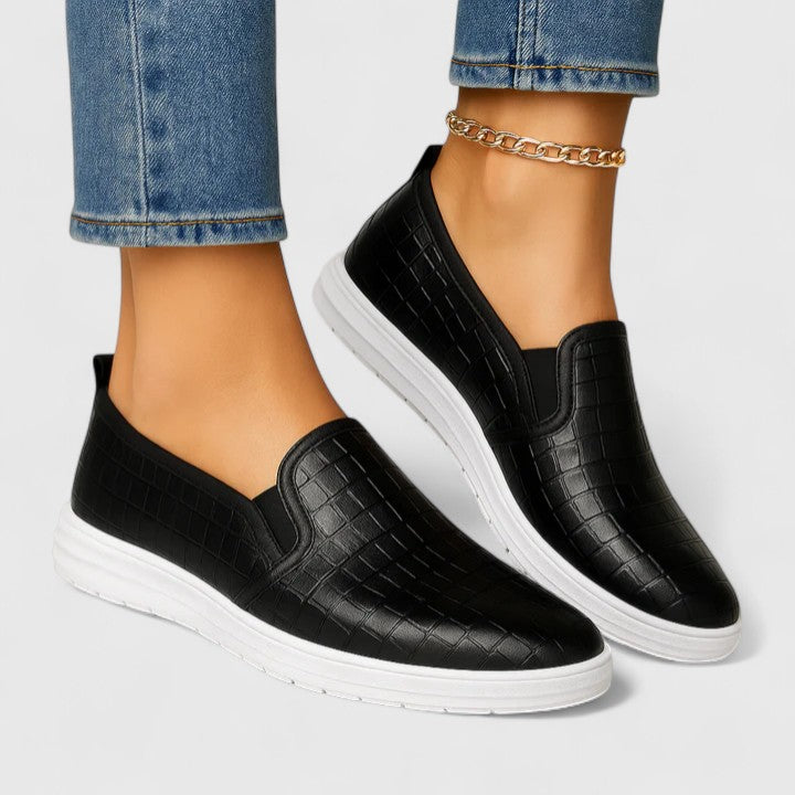 Zhielle Comfortable Support Leather Lace-up Shoes for Maximum Comfort and Stylish Look