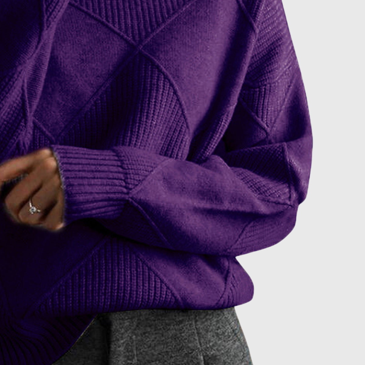 Angela™ - Stylish Scarf and Cozy Turtleneck Sweater for Elegant Appearances