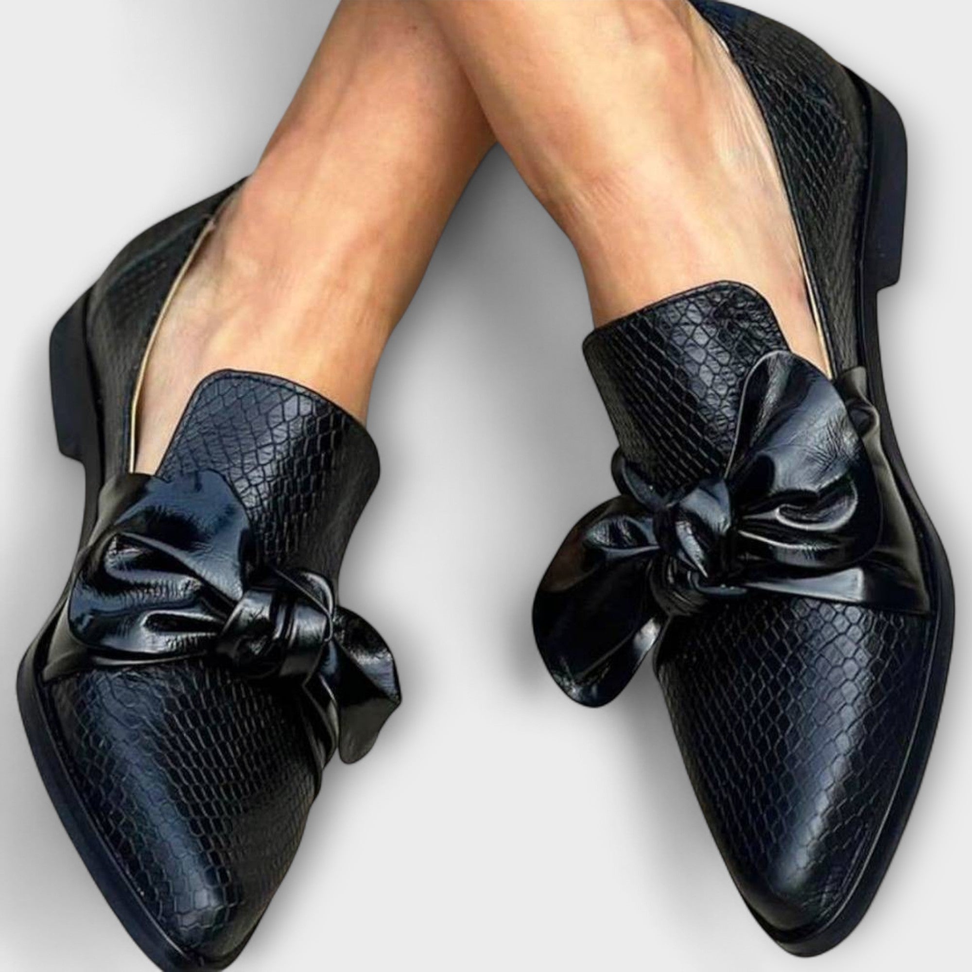 Claudia - Stylish Loafers with Unique Schnauzer Decoration for an Elegant Look
