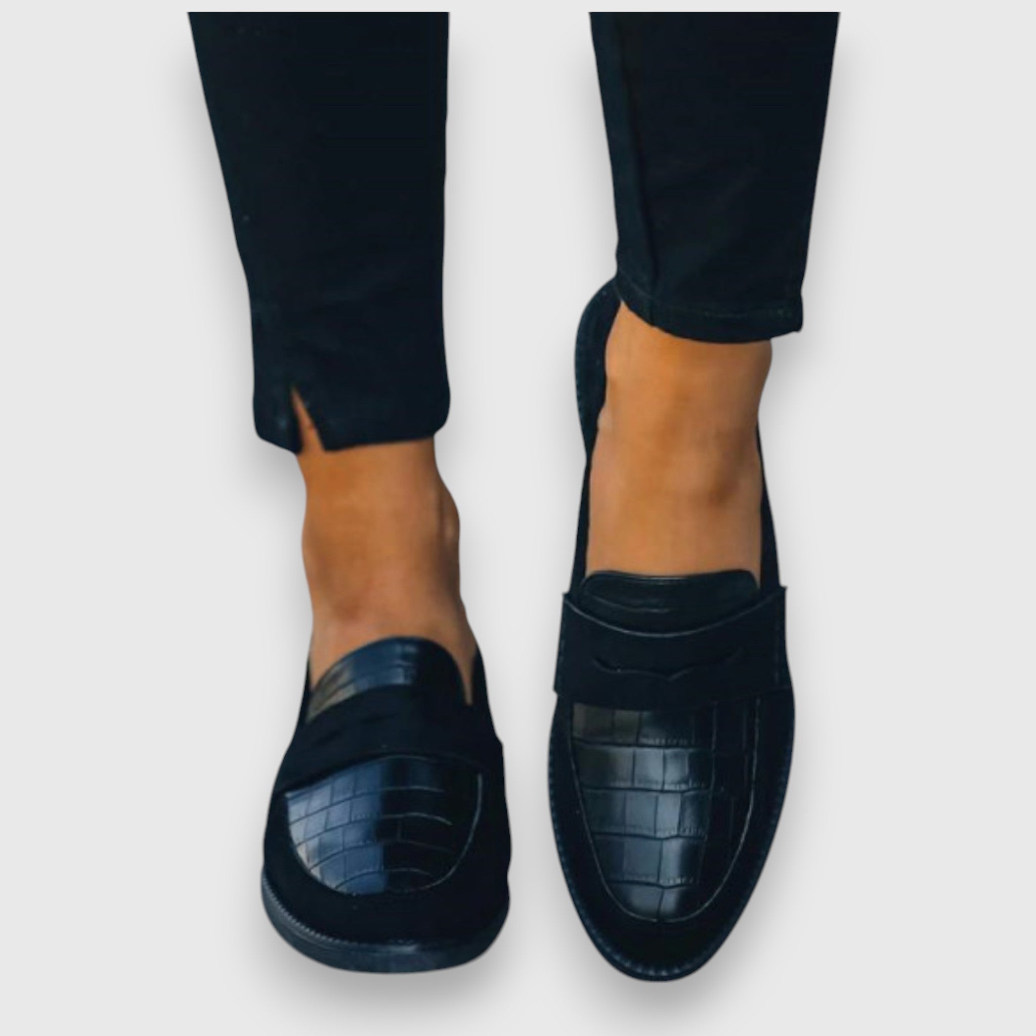 Sara – Elder Loafer for Elegant Style and High Comfort
