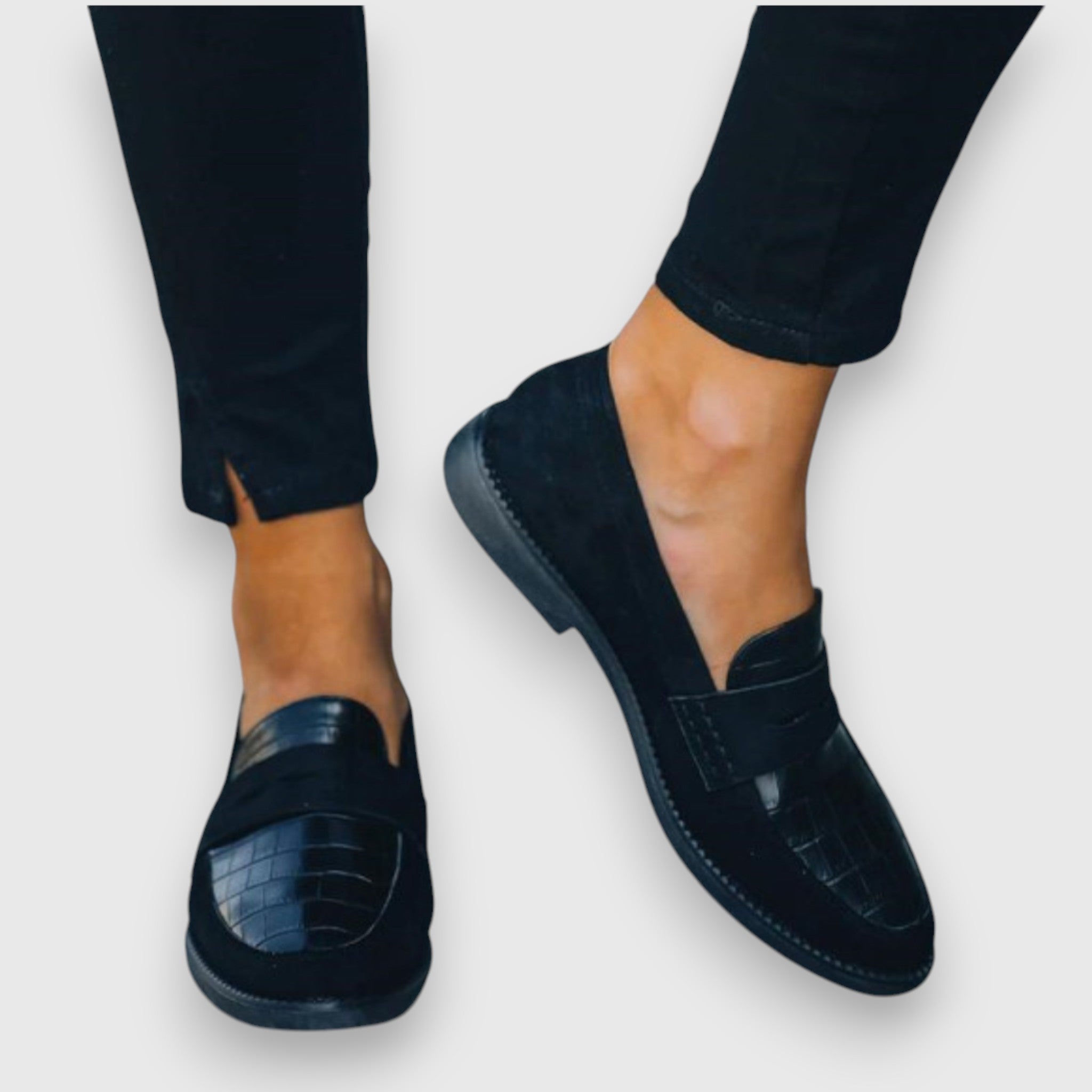 Sara – Elder Loafer for Elegant Style and High Comfort