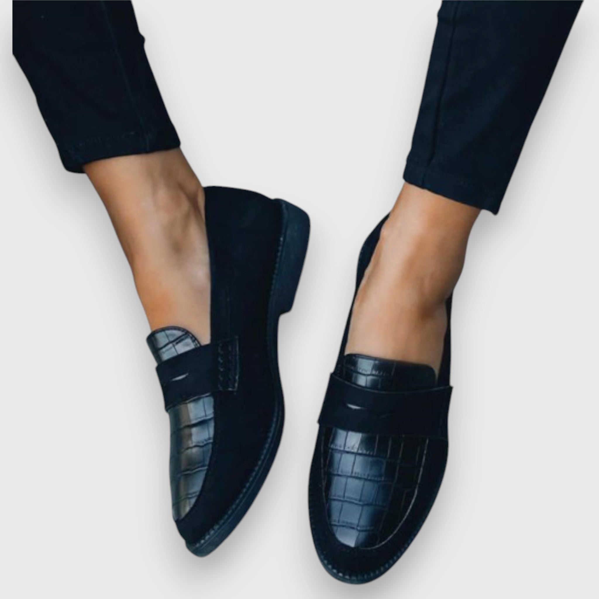 Sara – Elder Loafer for Elegant Style and High Comfort