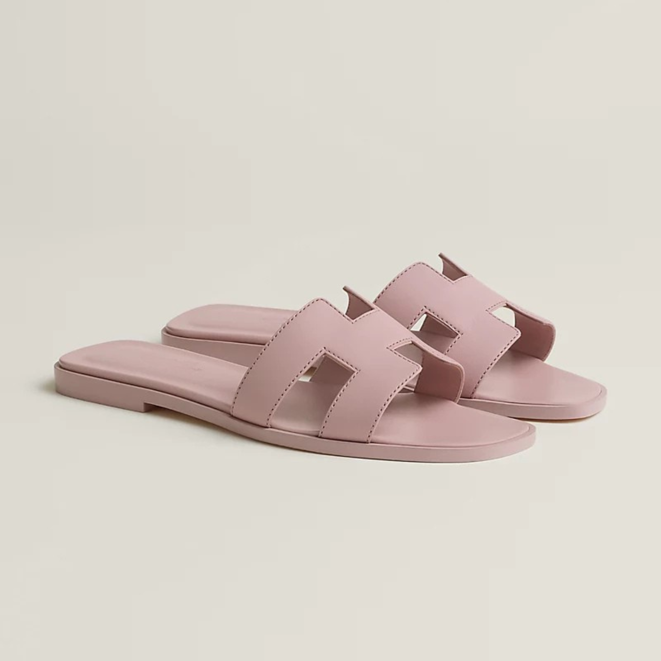 ARIS | Elegant High-Class Sandals for Every Occasion