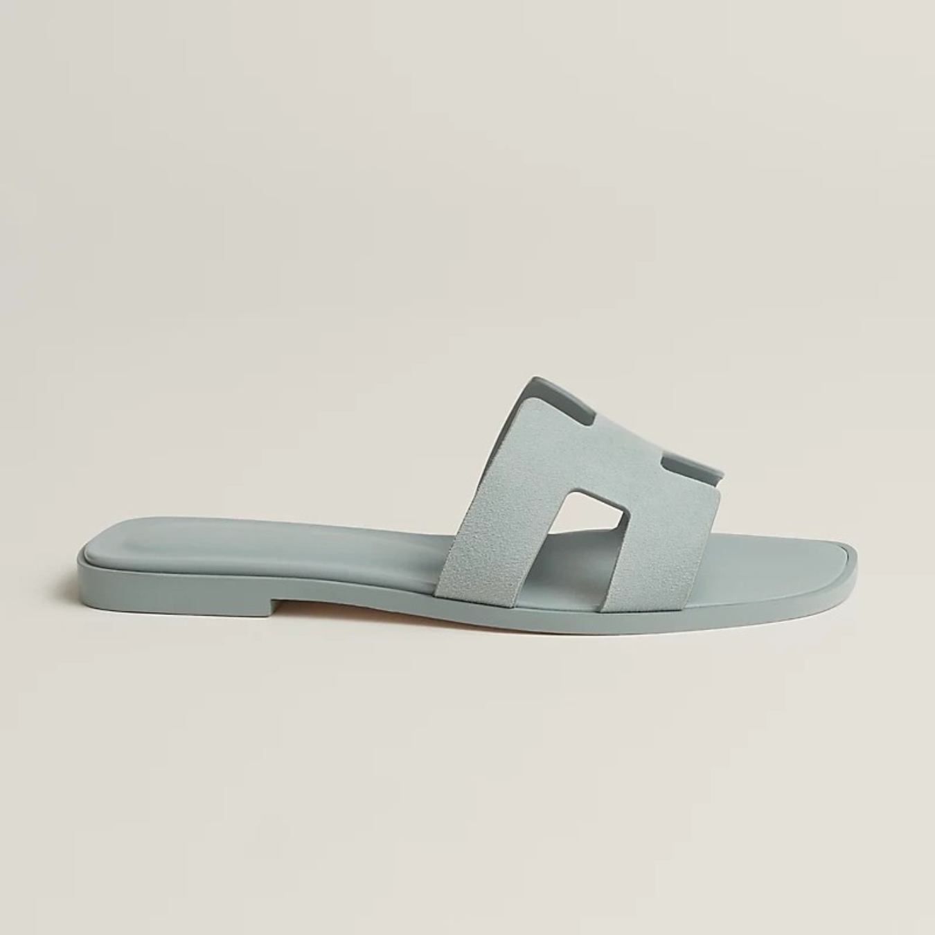 ARIS | Elegant High-Class Sandals for Every Occasion