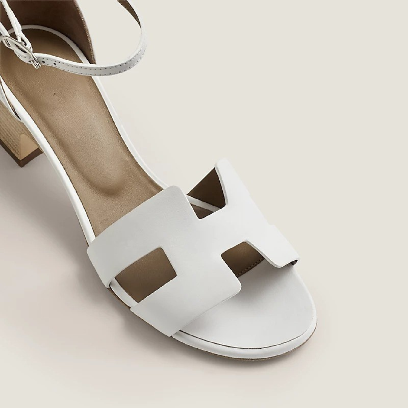 Chloé | Elegant and Luxury Sandals for a Sophisticated Look