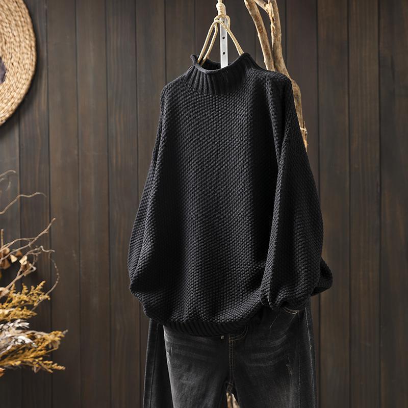 Women's Lightweight Knit Sweater with Relaxed Fit