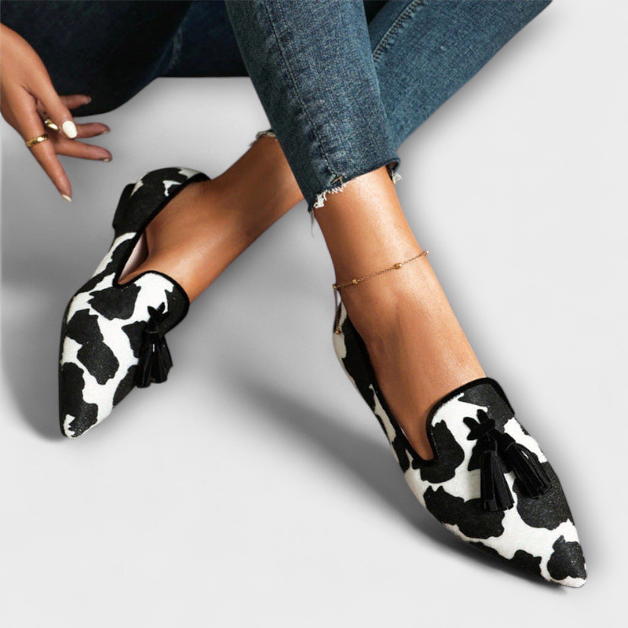 Julia – Elegant luxury running shoes for sophisticated style