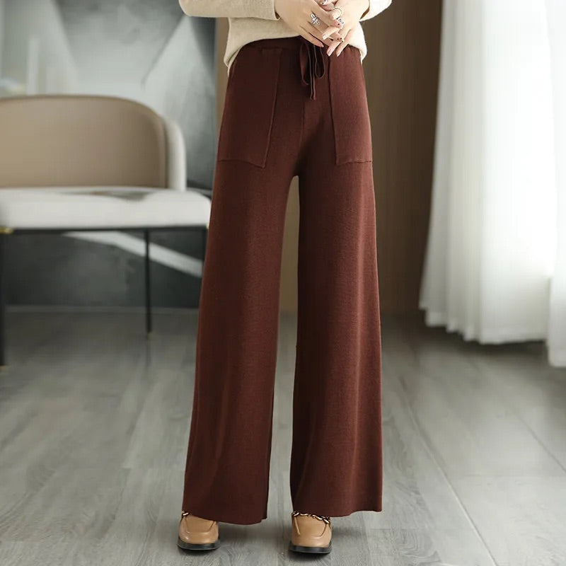 Women's Knitted Wide-Leg Pants in Merino Wool