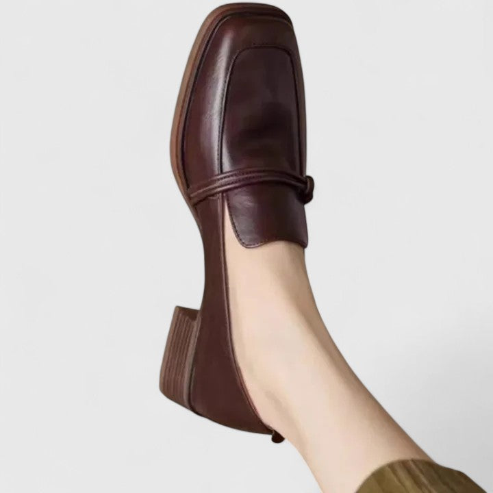 Dixie - Comfortable orthopedic moccasins for optimal support and trendy style