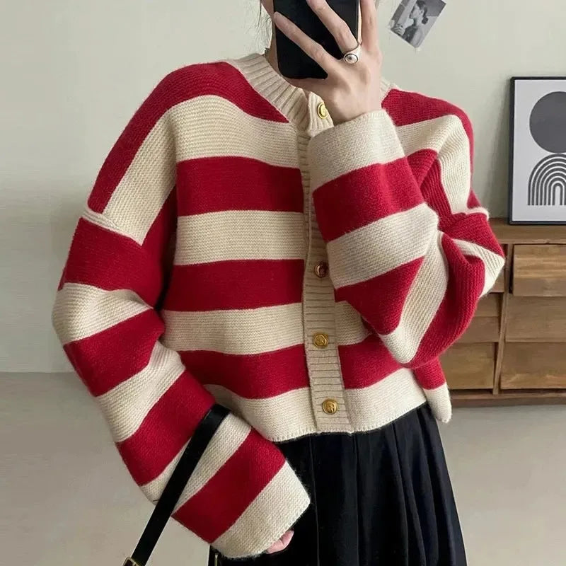 Women Chunky Knit Cropped Cardigan with Wide Stripes and Oversized Buttons