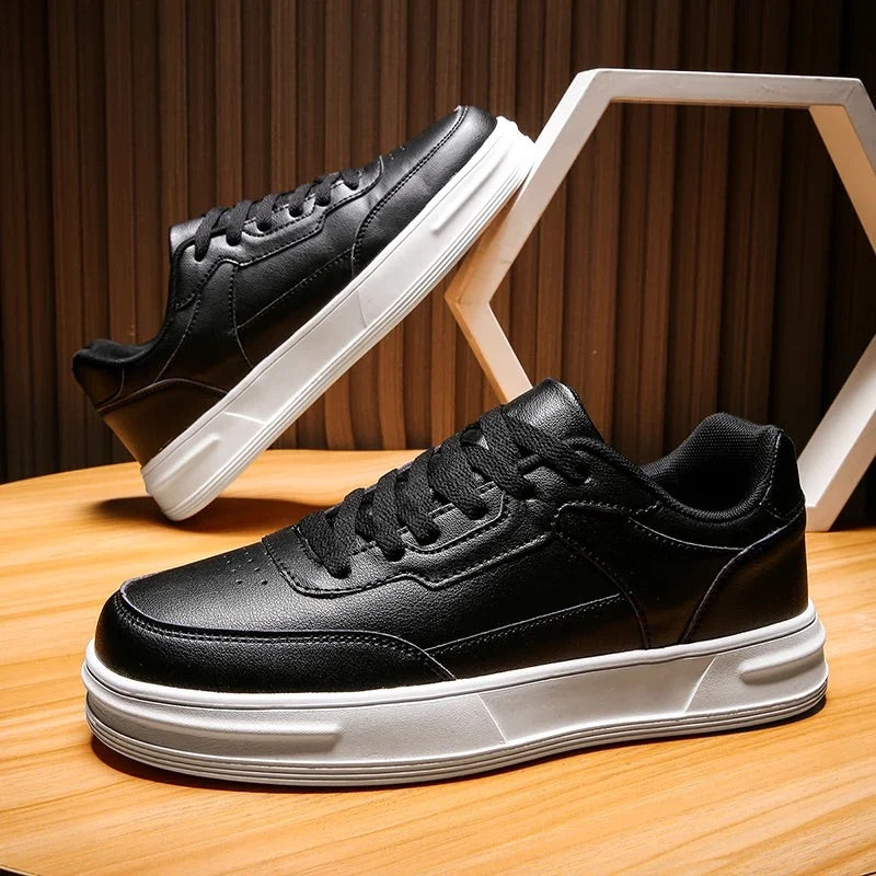 Men Canvas Sneakers with EVA Cushioned Footbed and Italian Color Accents