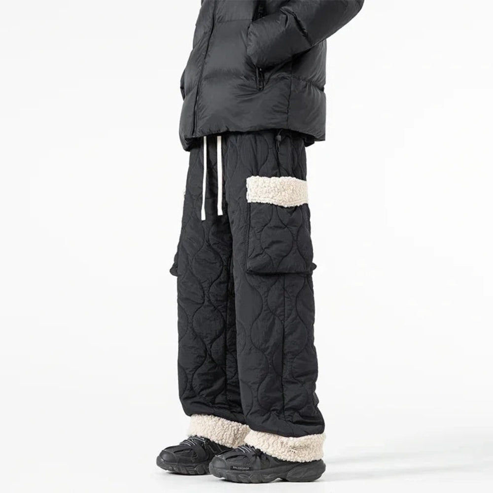 Women's Winter Quilted Insulated Cargo Pants with Sherpa-Lined Pockets