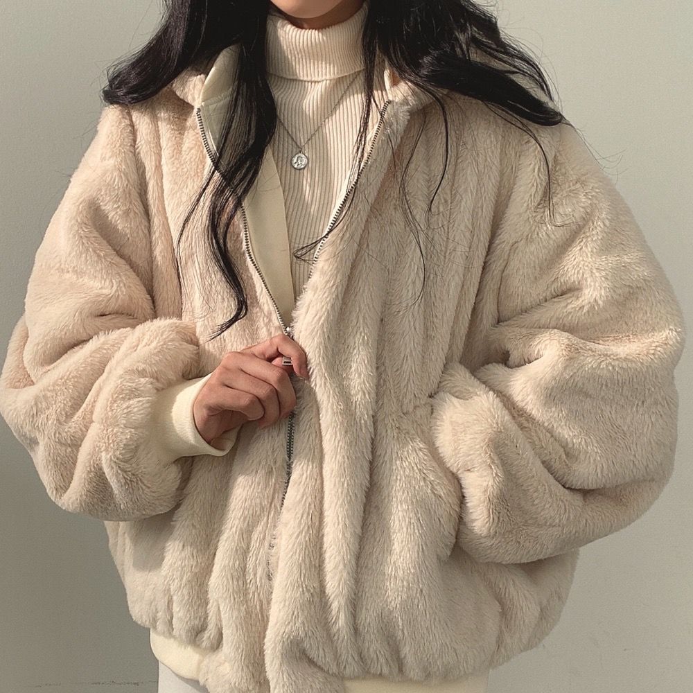 Alyssa™ - Elegant and Trendy Warm Jacket for a Modern Look