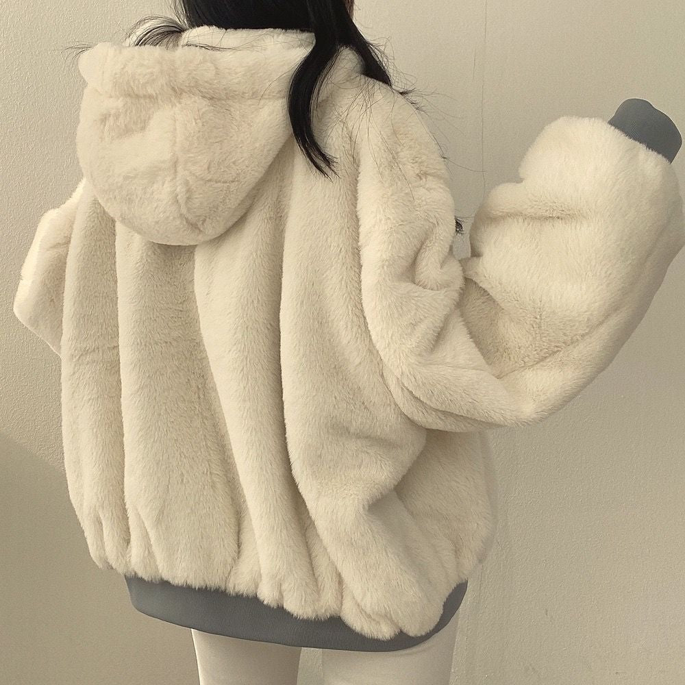 Alyssa™ - Elegant and Trendy Warm Jacket for a Modern Look