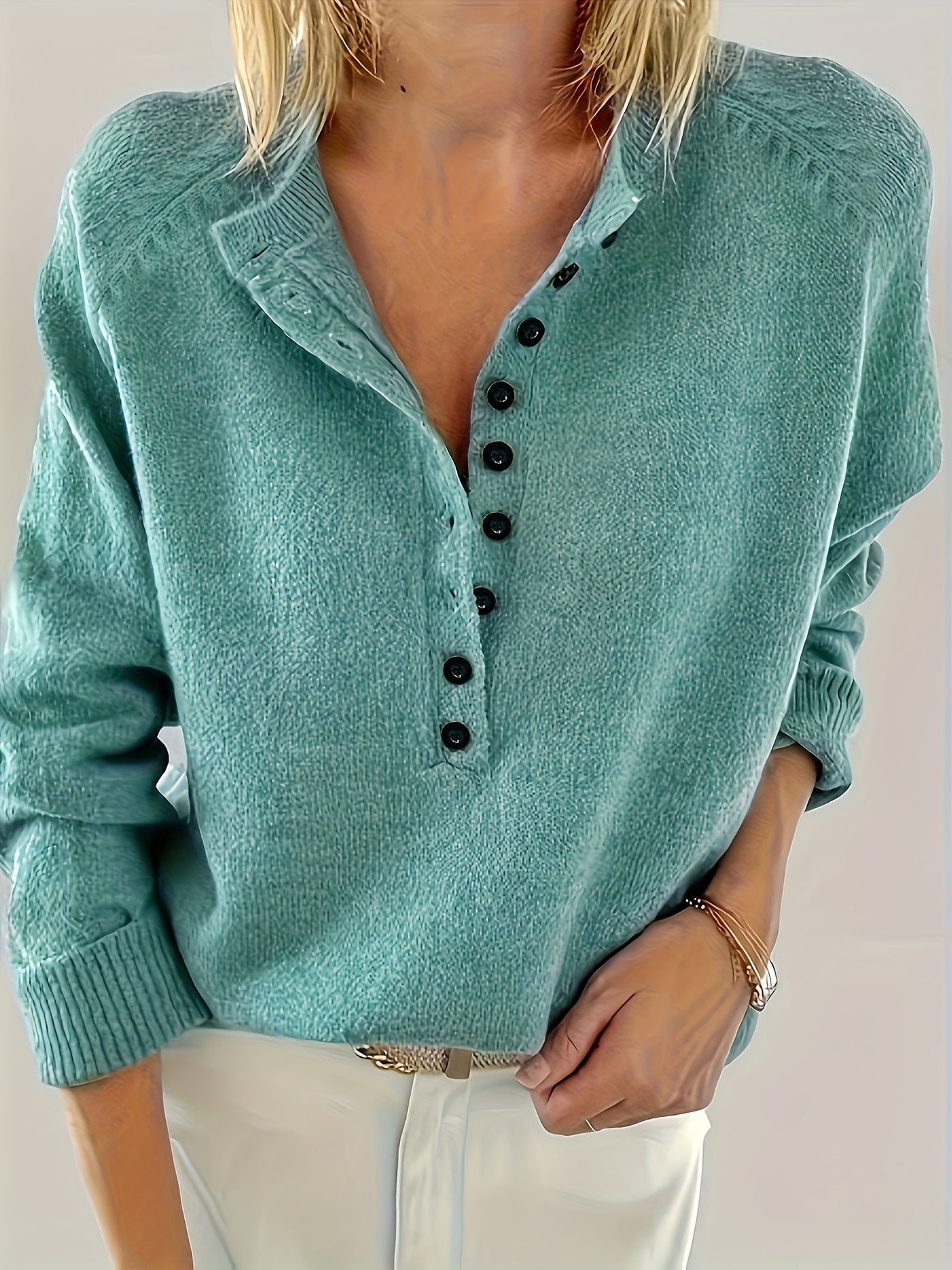 Women's Relaxed-Fit V-Neck Blouse with Flowing Silhouette