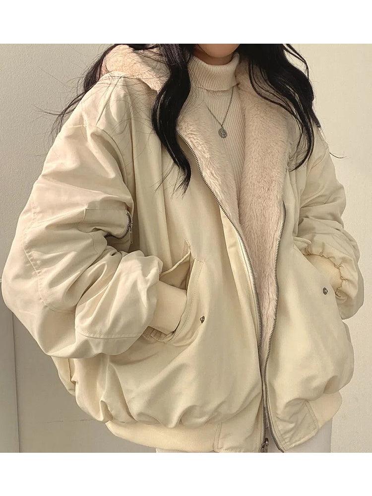 Alyssa™ - Elegant and Trendy Warm Jacket for a Modern Look