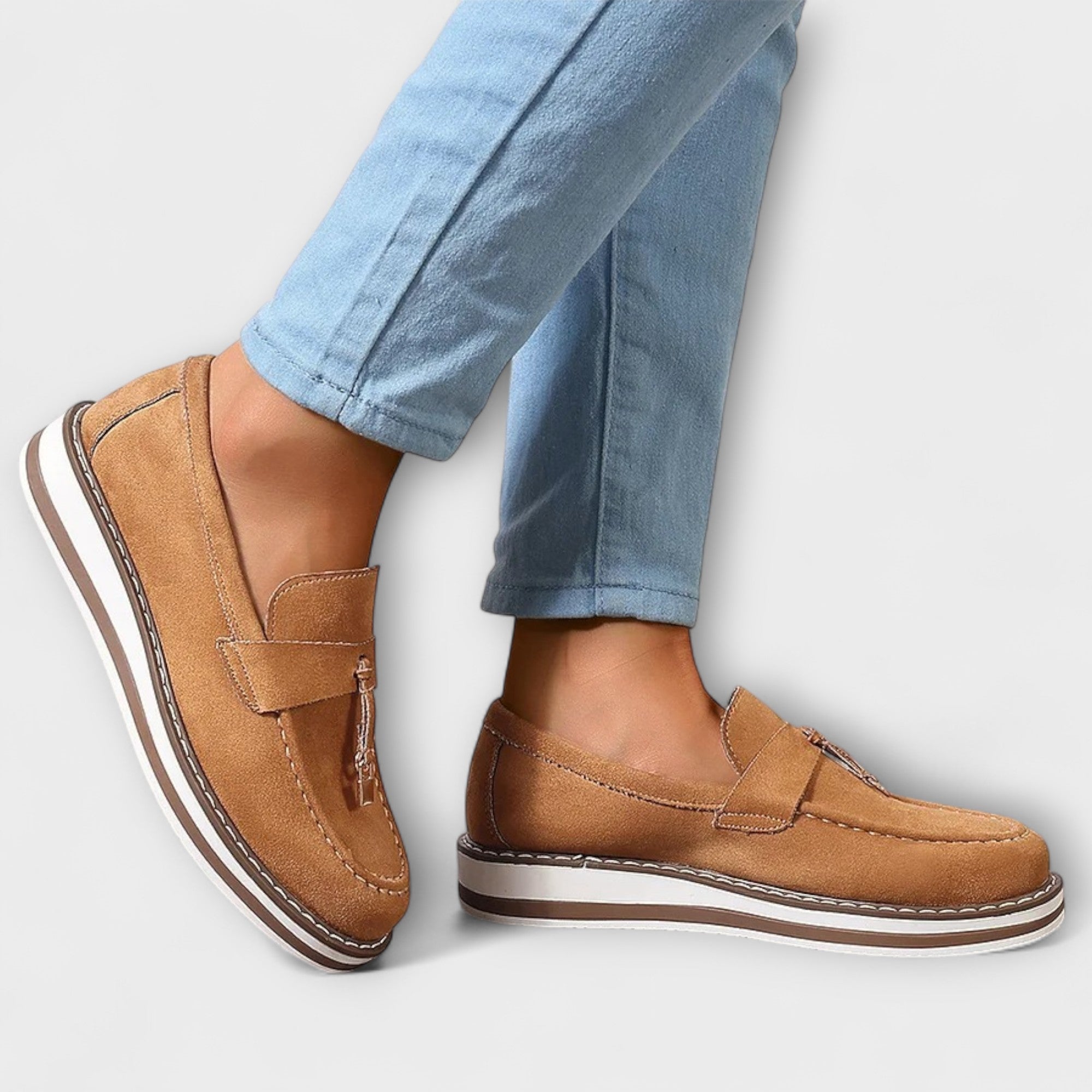 Halo – Trendy Casual Loafer with Elegant Round Toe Design