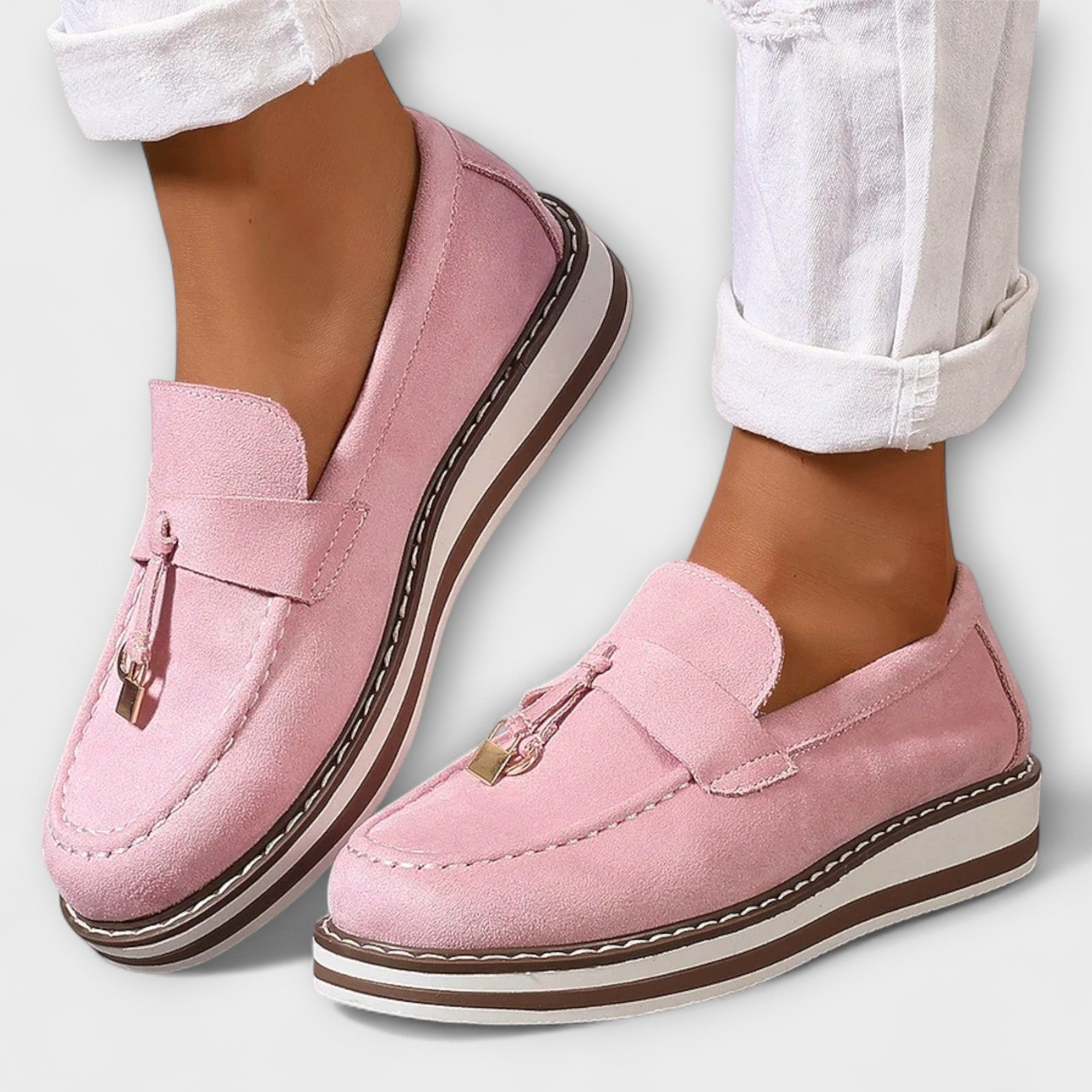 Halo – Trendy Casual Loafer with Elegant Round Toe Design