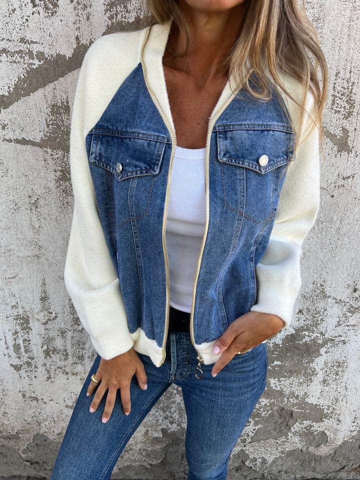Zoe™ - Elegant and trendy denim jacket for a sophisticated style