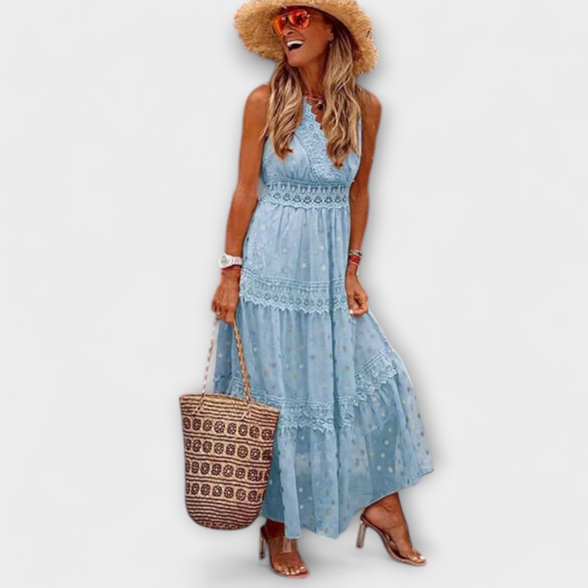 Women Summer Maxi Dress with Flowing Silhouette and Boho Lace Detailing